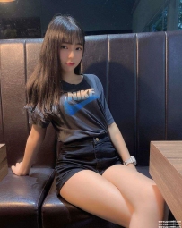 輔仁學生妹：小鈺165-C-43-20歲 甜美舞蹈系學生~外貌大眼甜美漂亮 個性活潑