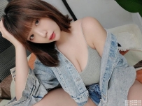 高雄口碑茶：小騷騷163-E-23歲 性感OL 狂野火辣型 主動敢玩