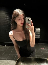 台中氣質正妹：夢夢 164cm 45kg D+ 25歲 顏值超高優質時尚正妹 超級水嫩鮑 敢玩 氣質