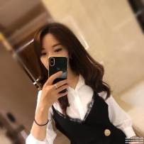 彰化熱推正妹：雅晴 164cm 46kg C奶 28y 身材纖細 氣質漂亮 夠騷