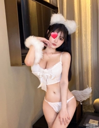 台北高檔模特茶:麗莎 168 47 E 21歲 高顏值的模特 水蛇腰 巨乳 蜜桃臀 超級甜美 熱情主動