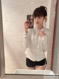 在校兼職學生：小兮155.C.45.19歲 臉蛋乖巧可愛 皮膚滑嫩白皙