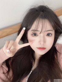 台中漂亮正妹：沐月 166.D.21歲 皮膚白 嫵媚動人 穴緊臀翹