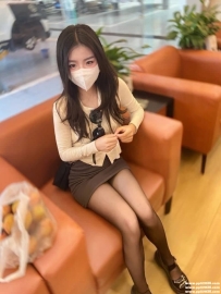 學生援交妹：多多160.44.C.20歲 腿型超級漂亮 清秀年輕長髮妹