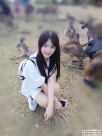 台中學生茶：幼幼158.B+.45kg.19歲 清純幼齒學生妹 纖瘦美腿