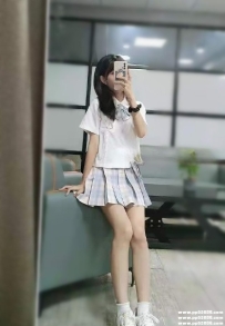 學生妹外約：小羽156.44.C.19歲 長相清秀 自然可愛 小女友型 青春氣息藏不住