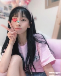 台北學生妹：癡癡 160.45.B+.19歲 幼齒新妹  大一學生妹 粉嫩 服務騷,長得可愛