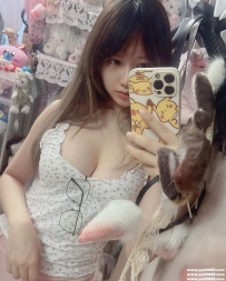 高雄外送茶精選：檸檬 159.D.23歲 清純活潑可愛 女友fu很強 服務過程配合度很高喲~