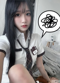 逢甲學生：小蘋果 160.C.44.19歲 第一次下海 #清純甜美 苗條 年輕嬌小外貌優 可無套口