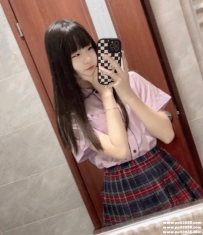 高雄清純學生：小芷 155 B+ 40 19歲 小隻馬學生妹 青清純溫柔骨感首選