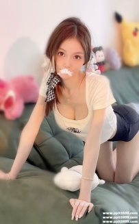 台中優質茶-艾希 164 45 D 23歲 外貿好 身材曲線不錯 有小蠻腰 超有FU的一個妹妹