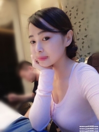 台北氣質人妻：小路 160 D 46 26歲 皮膚保養很好喔 嬌小人妻 缺乏安全感 不趕時間